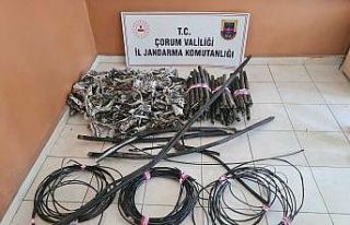 Jandarma’dan kablo hırsızlarına suçüstü