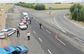 Jandarmadan trafik denetimi: 48 sürücüye 37 bin...