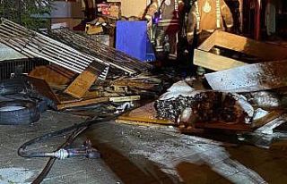Kadıköy’de 5 katlı binada yangın çıktı