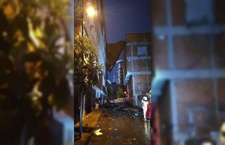 Kağıthane’de şiddetli yağış nedeniyle 5 katlı...