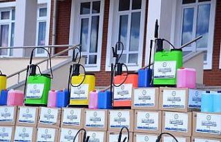 Kahramankazan’da okullara 20 tonluk temizlik ve...