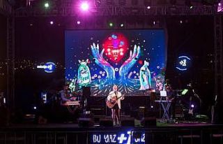 Kalben Bursalılara müzik ziyafeti sundu