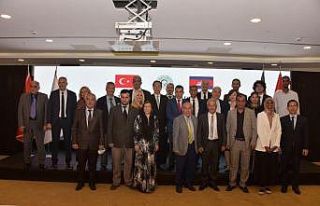 Kamboçya-Türkiye arasında ticaret ağı hızla...