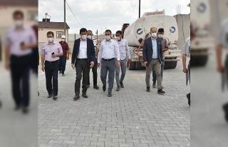 Karatay’ın dört bir tarafında parke çalışmaları...