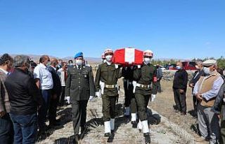 Kars’ta Kıbrıs gazisi son yolculuğuna uğurlandı