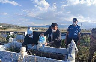 Kaymakam Bayram’dan şehit ailelerine ziyaret