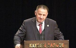 Kayseri Barosu Genel Kurulunu yaptı