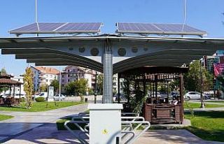 Keçiören’de güneş enerjili şarj ünitesi