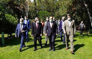 Keçiören’de “temiz üniversite” için kollar...