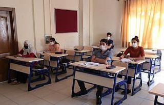 Kepez’de YKS kursuna katılan 150 öğrenci, üniversiteli...