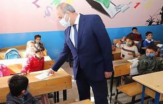 Kılıç, 2021-2022 eğitim-öğretim yılını kutladı