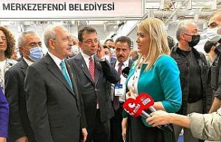 Kılıçdaroğlu, Merkezefendi Belediyesi’nin standında