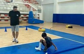 Kırık bacakla hedefine koştu