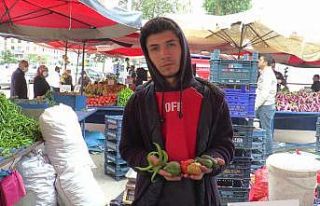 Kışın vazgeçilmezi turşuluklar pazar tezgahlarında...