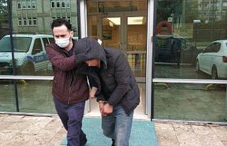 Kız arkadaşının evini taşladı, polisler yakalayınca...