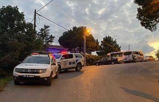 Komşular arasındaki çöp kavgasında kız çocuğu...