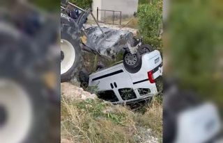 Kontrolden çıkan araç bahçedeki çukuruna düştü