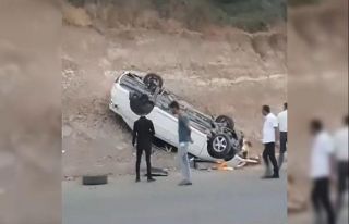 Kontrolden çıkan otomobil takla attı