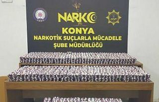 Konya polisi 1 buçuk milyon lira değerinde uyuşturucu...