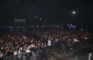 Kozlu Müzik Festivali başladı, ünlü isimler geceyi...