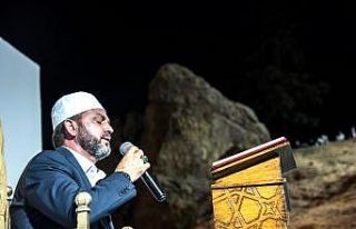 Kur’an bülbülleri Manisalıların kulaklarının...