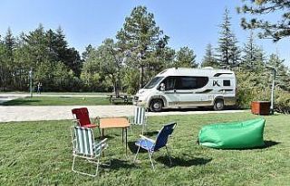 Kurtboğazı Barajı ve Mavi Göl’de Karavan Park...