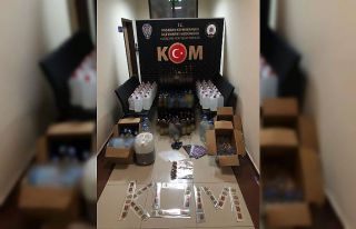 Kuşadası’nda kaçak içki operasyonu
