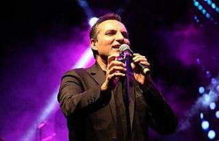 Kütahya Tavşanlı’da Rafet El Roman coşkusu