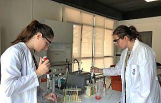 Liseli gençlerin güvenli gıda projesine akademik...