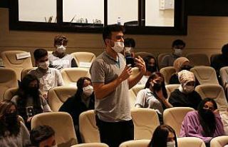 Liseliler sordu, Başkan Deniz Köken cevapladı