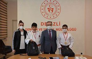 Madalyalarla dönen Denizlili sporcuların hedefi...