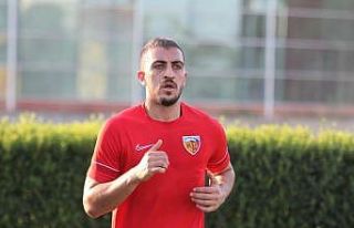 Majid Hosseini çalışmalara başladı