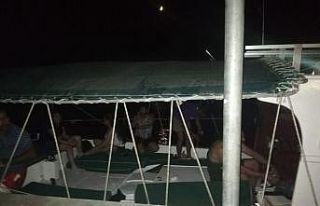 Manavgat’ta bir teknede İran uyruklu 13 düzensiz...