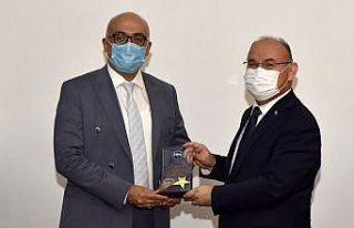 Manisa CBÜ’ye ’Engelsiz bilişim’ ödülü
