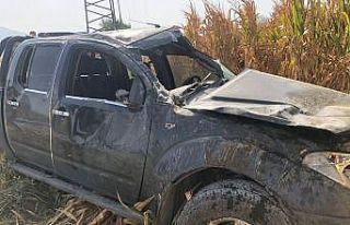 Manisa’da otomobil tarlaya uçtu: 4 yaralı