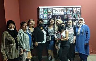 Manisalı kadınlara Bursa’dan ödül