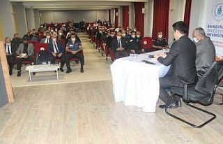 Manyas’ta halk toplantısı yapıldı