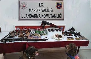 Mardin’de firari şüpheliler jandarmanın takibi...