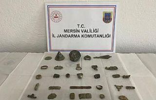 Mersin’de 37 parça tarihi eser ele geçirildi