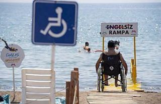 Mersin’de plajlara 10 yeni engelsiz rampası daha...