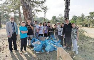 Mesire alanında 10 çuval çöp çıktı