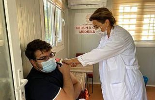 MEÜ yerleşkesine mobil aşı ekibi yerleştirildi