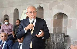 Milletvekili Kahtalı, Eskimalatya’daki deprem konutları...