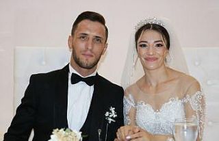 Minderden nikah masasına