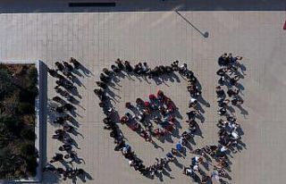 Minikler hem gülümsedi, hem de müzik gününü...