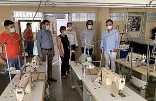 Moda tasarımı eğitimine AHKİB’den destek