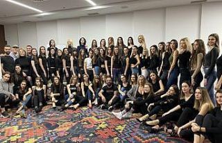 Modellik okullarına ilgi artıyor