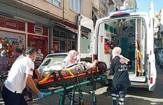 Motosiklet ile otomobilin karıştığı kazada 1...