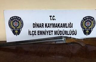 Motosiklette ruhsatsız tüfek ele geçirildi