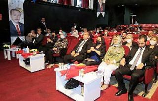 Mudanya AK Parti Divan Meclisi toplandı